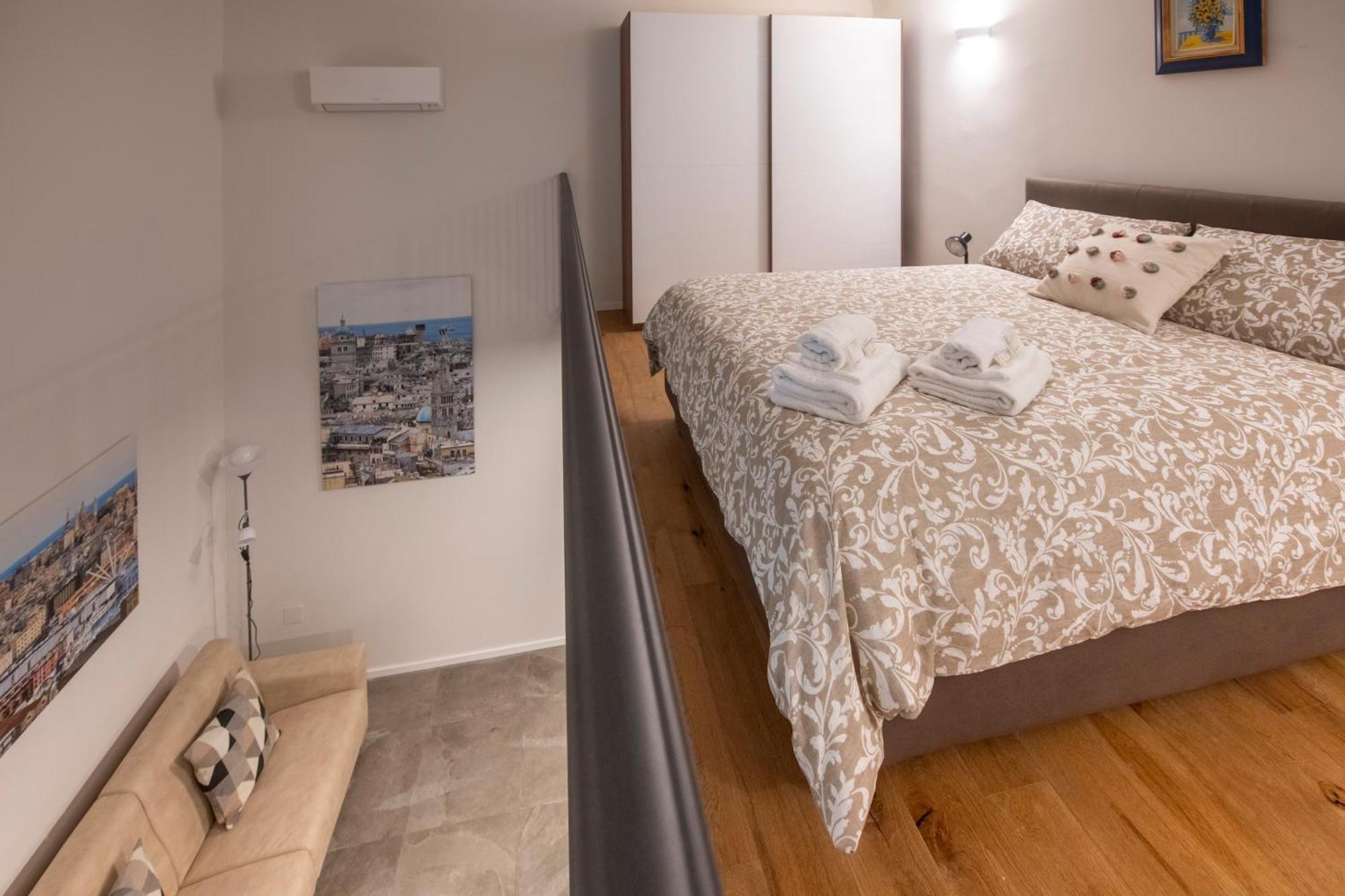258 - The Loft In Largo Zecca - Luxury Nel Cuore Di Genova Luaran gambar