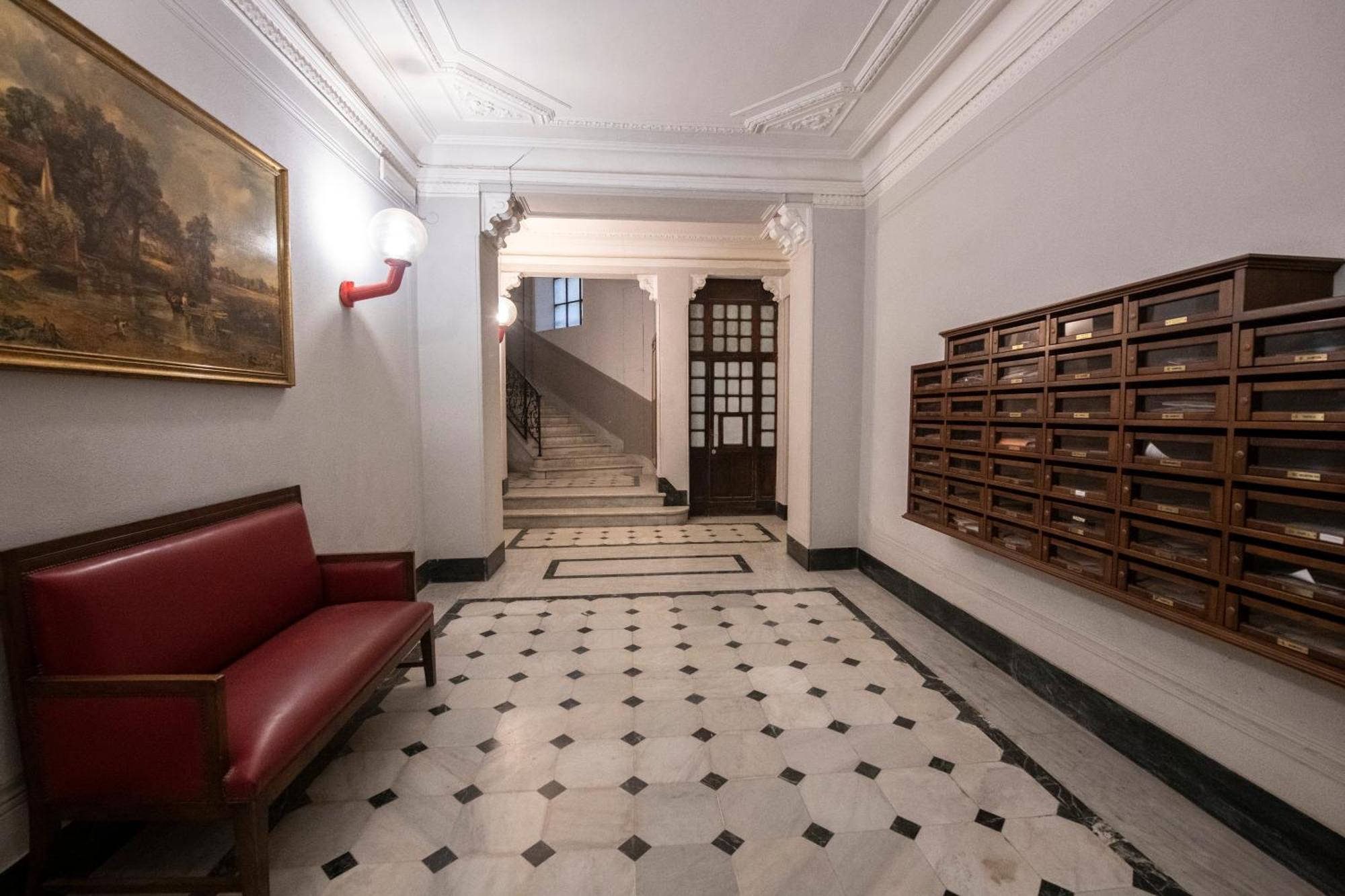 258 - The Loft In Largo Zecca - Luxury Nel Cuore Di Genova Luaran gambar